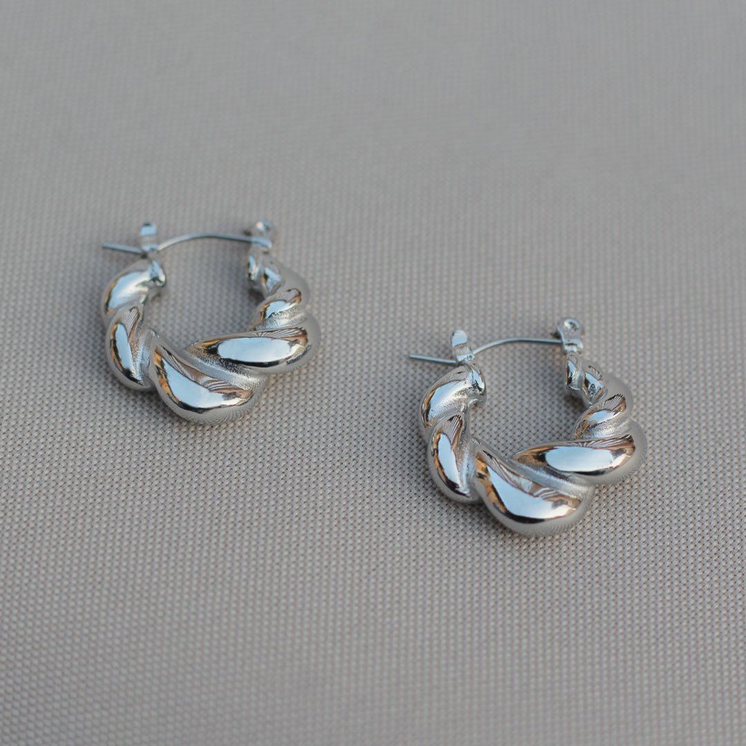 Silver - Twist Croissant Mini Hoops - ORANJOEarrings