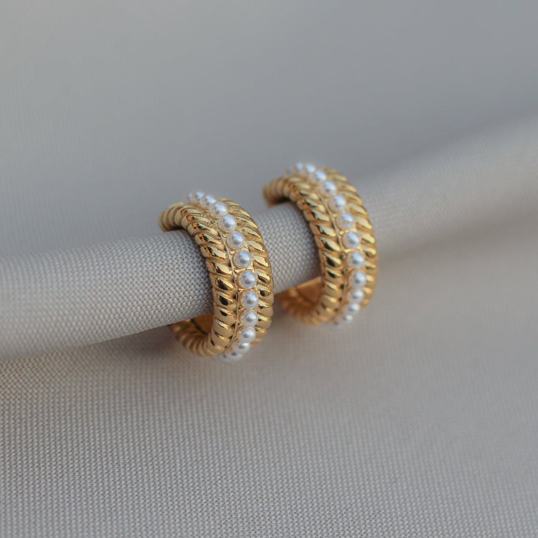 Twisted Pearls Hoops - ORANJOEarrings