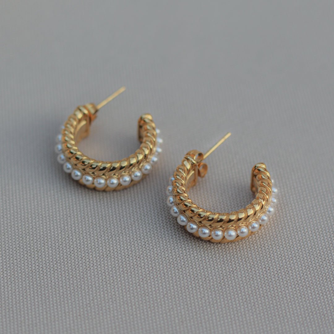 Twisted Pearls Hoops - ORANJOEarrings